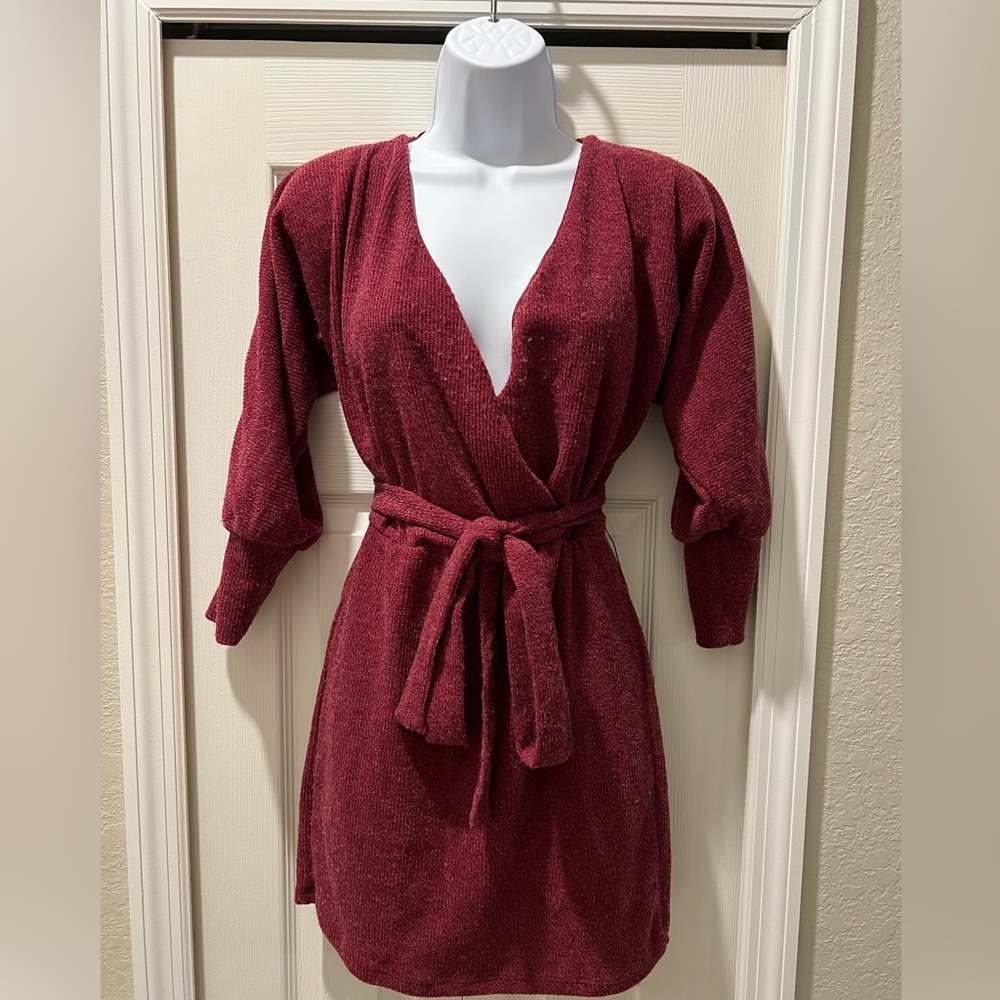 Francescas sweater dress, Size Small, Burgundy. Never Worn.